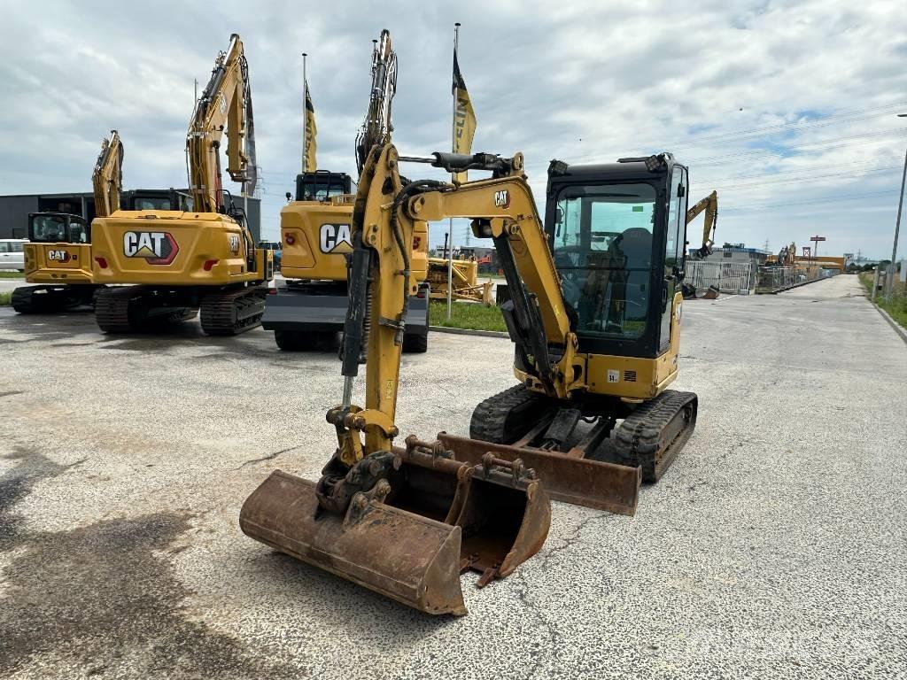 CAT 302.7 Minibagger < 7t