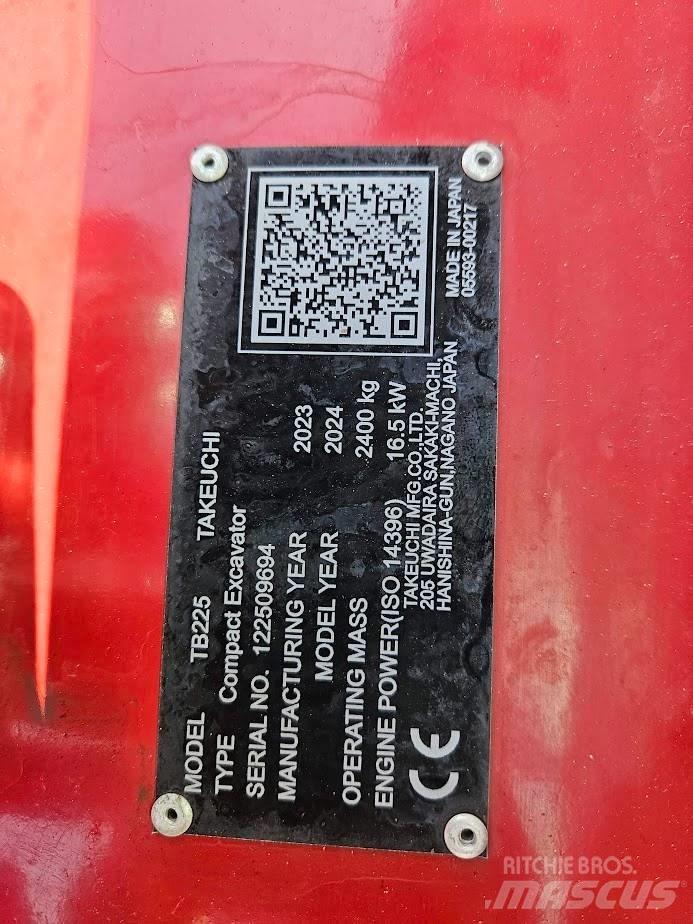 Takeuchi TB225 V0 Minibagger < 7t