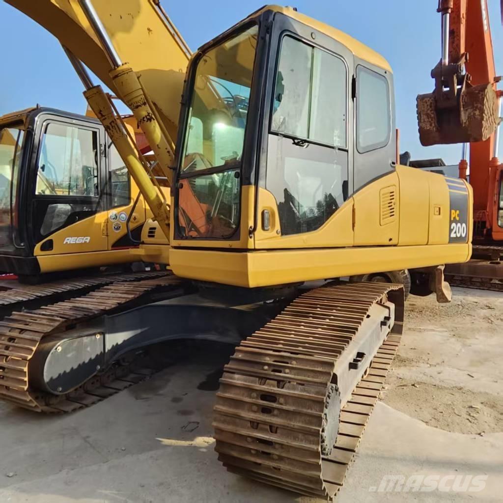 Komatsu PC 200-7 Raupenbagger