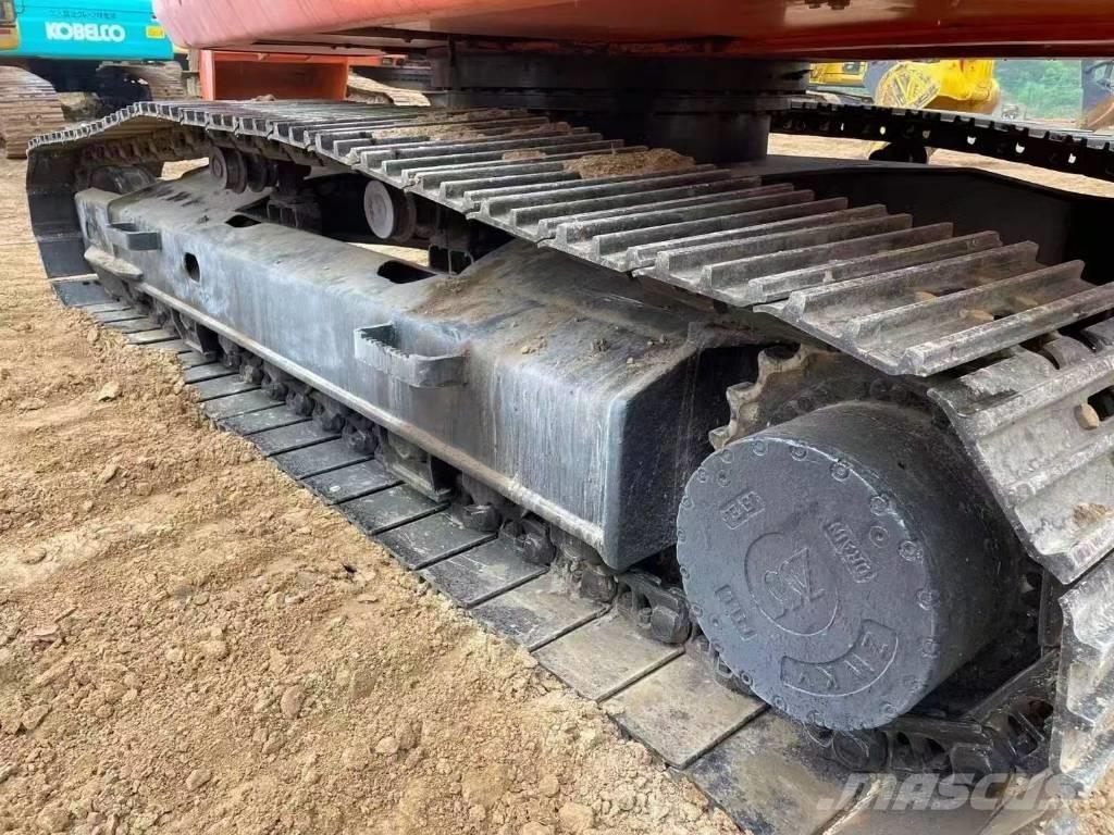 Doosan 220-7 Raupenbagger