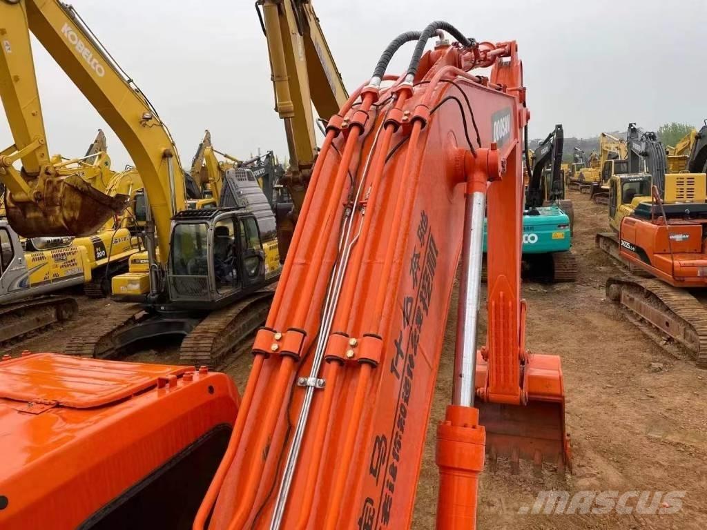 Doosan 220-7 Raupenbagger