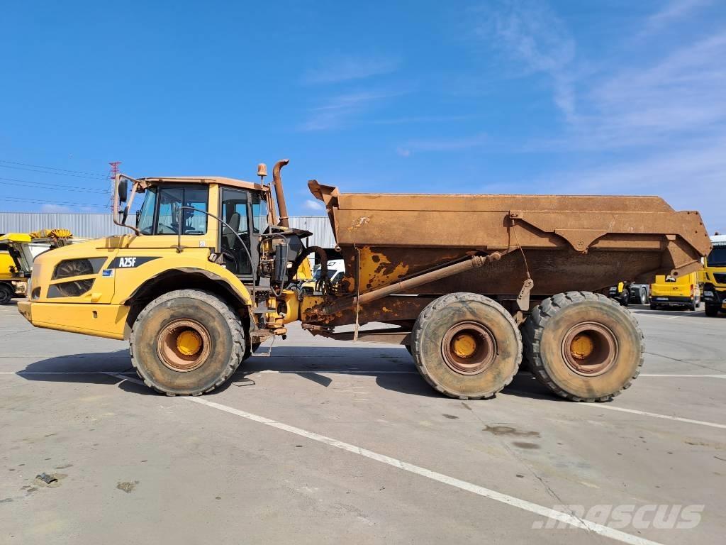 Volvo A 25 F Dumper - Knickgelenk