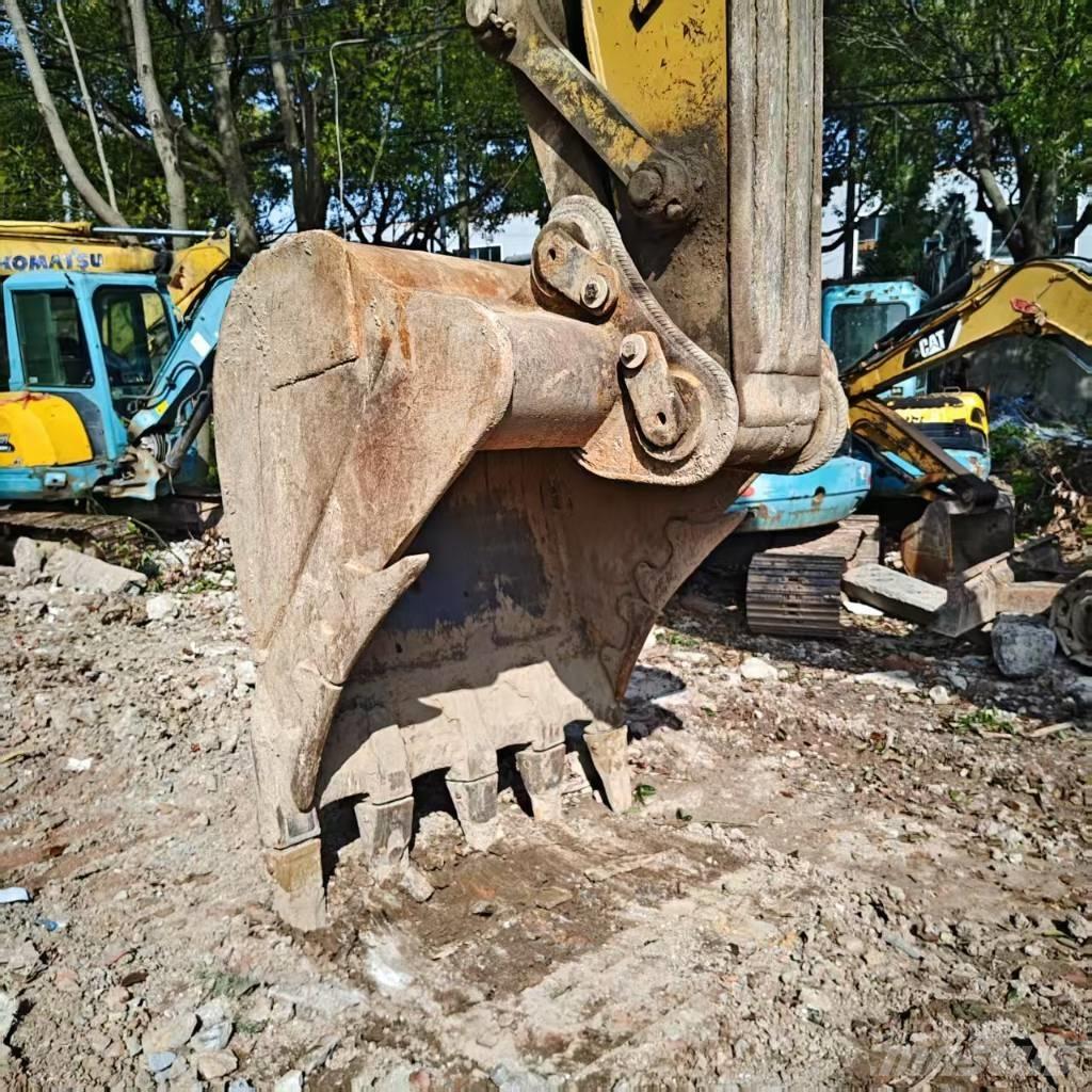 CAT 330 D Raupenbagger