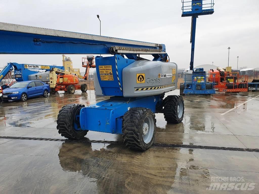 Genie Z-80/60 Gelenkteleskoparbeitsbühnen