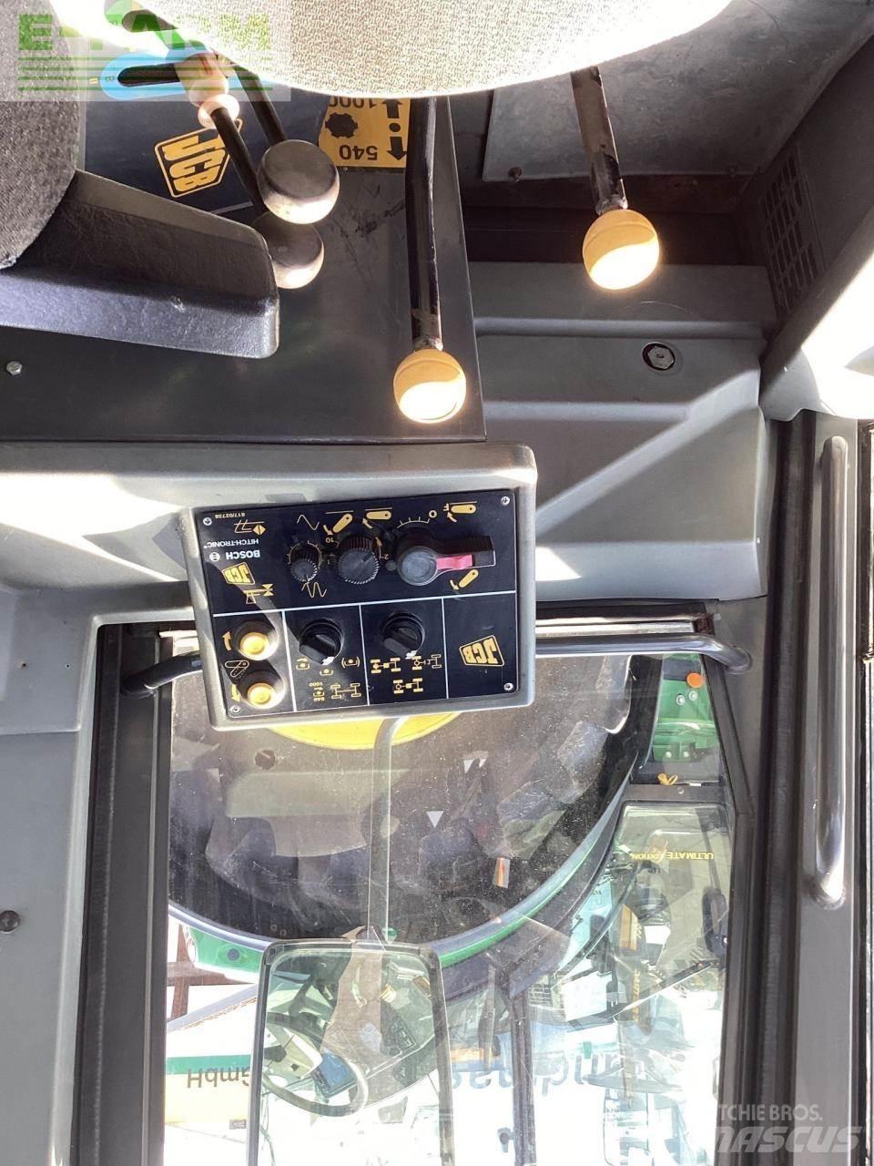 JCB Fastrac 145 Traktoren