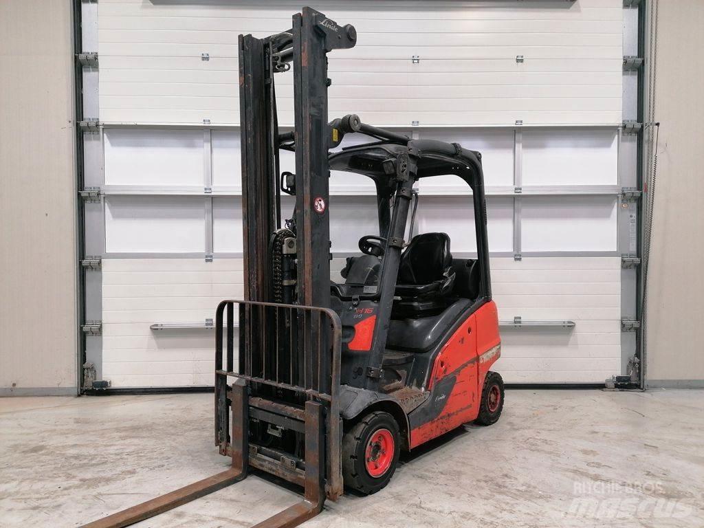 Linde H16D-01 Diesel Stapler
