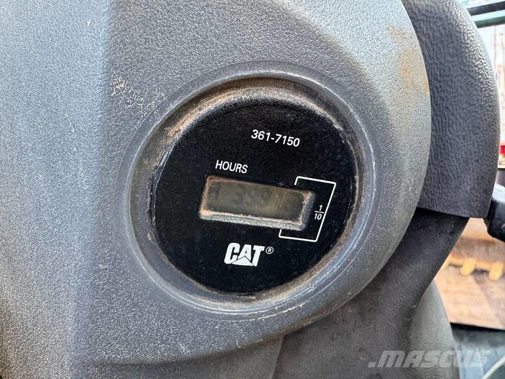 CAT CS 76 Tandemwalzen