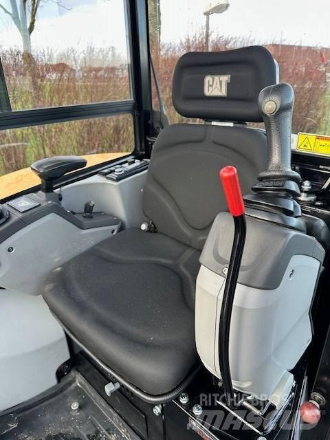 CAT 302.7 D CR Raupenbagger