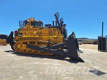 Komatsu D 375 A-8 Bulldozer