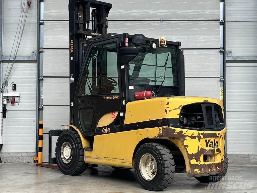 Yale GDP50VX Diesel Stapler