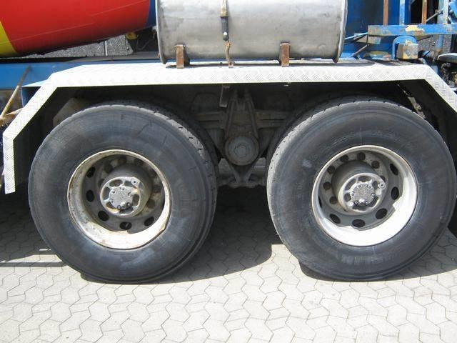 Volvo FL 12 Beton-Mischfahrzeuge
