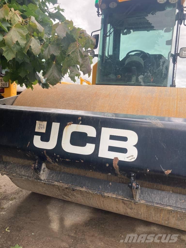 JCB VM137 2015 Walzenzüge