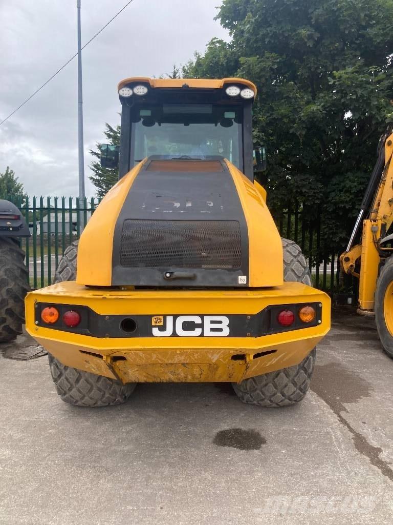 JCB VM137 2015 Walzenzüge