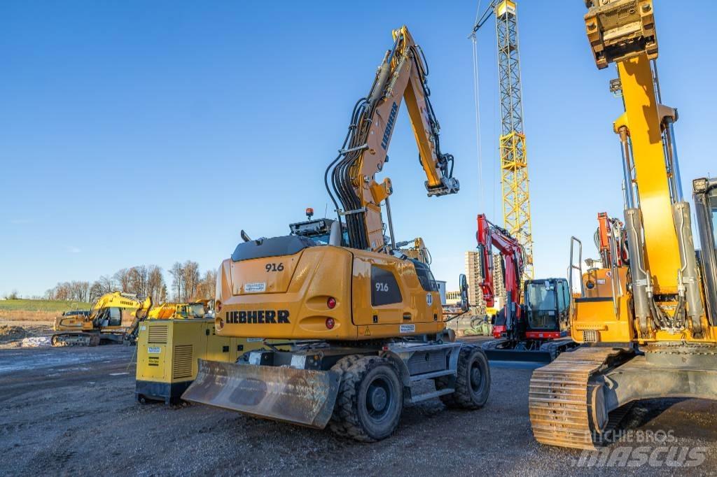 Liebherr A 916 Mobilbagger
