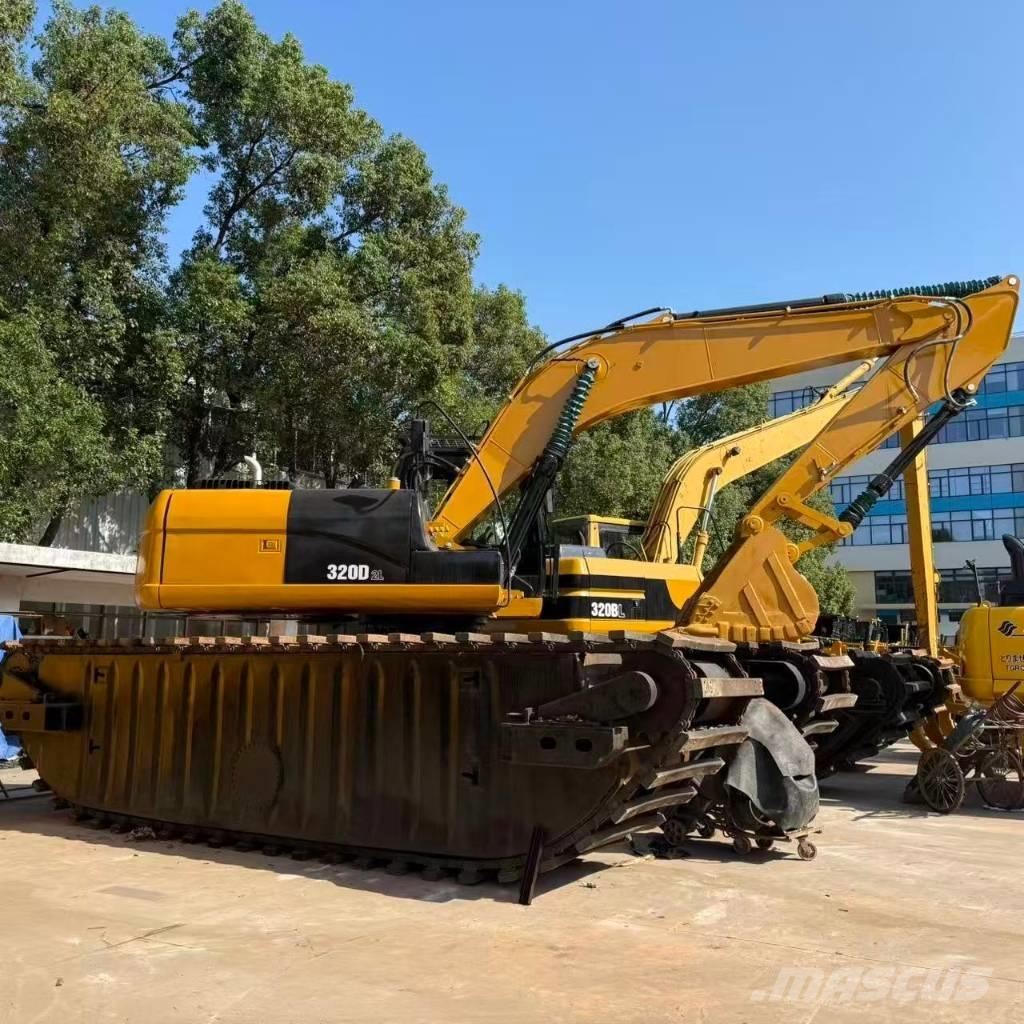 CAT 320D2 Amphibienbagger