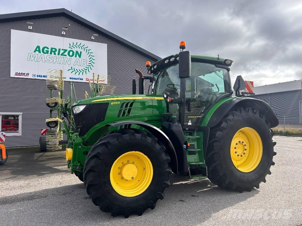 John Deere 6215 R Traktoren