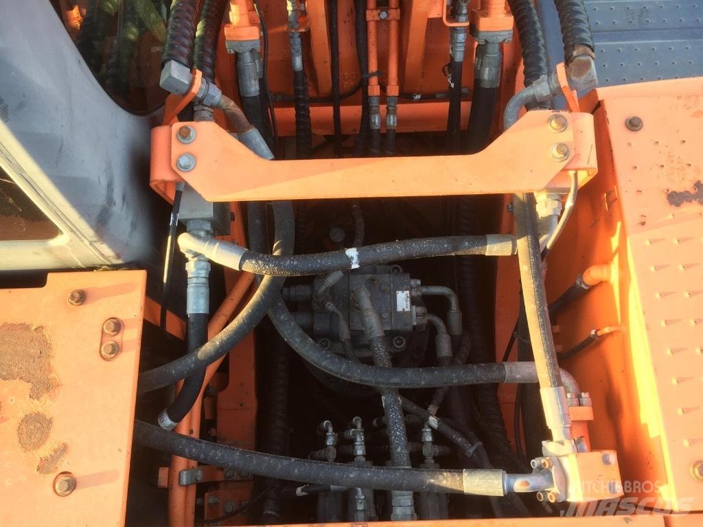 Doosan DX 255 LC Raupenbagger