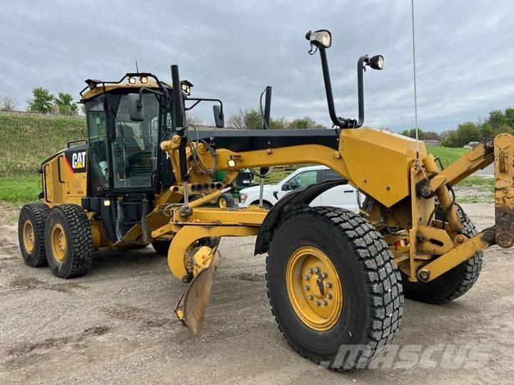 CAT 140 M Grader