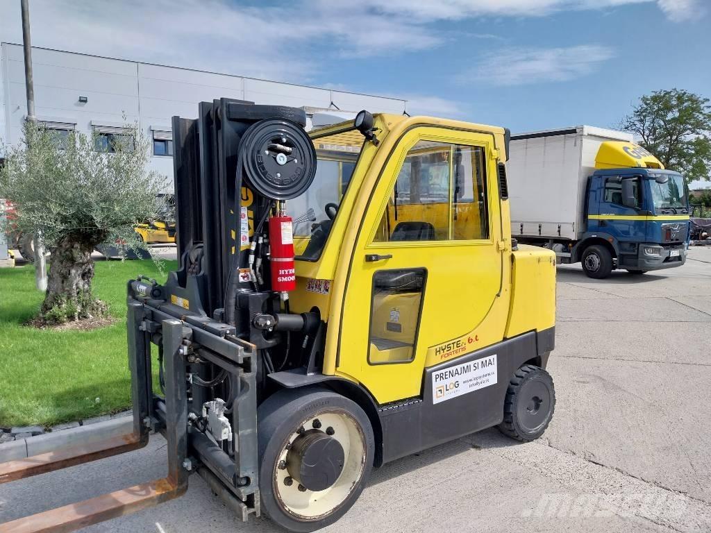 Hyster S 6.0 FT Gas Stapler
