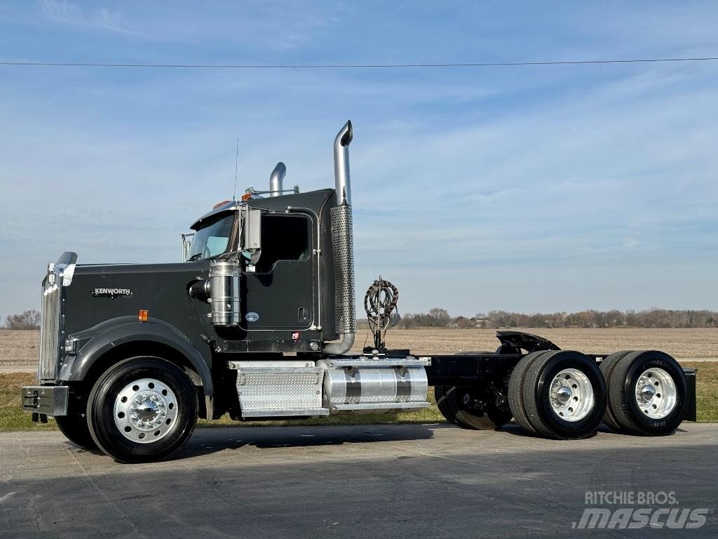 Kenworth W900 Sattelzugmaschinen