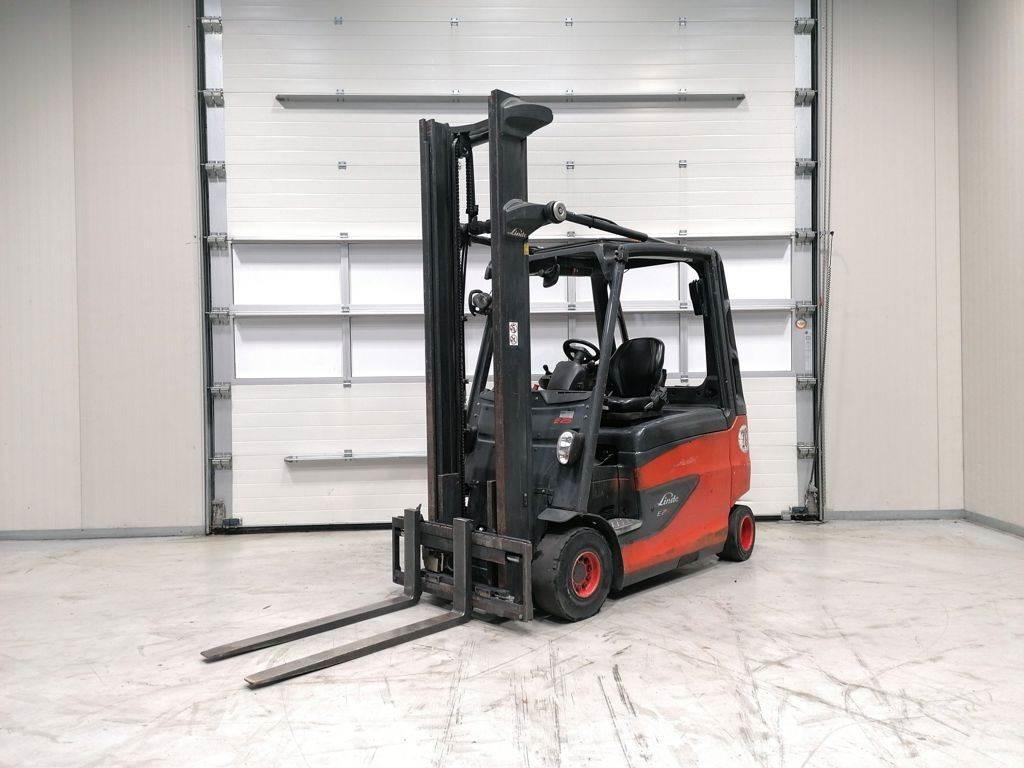 Linde E25HL-01/600 Elektro Stapler