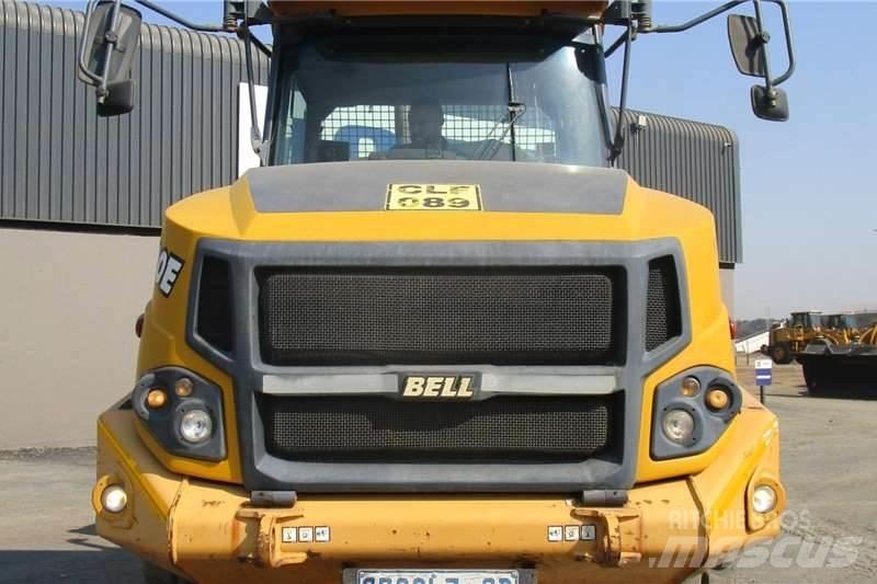 Bell B20E 6X4 Dumper - Knickgelenk