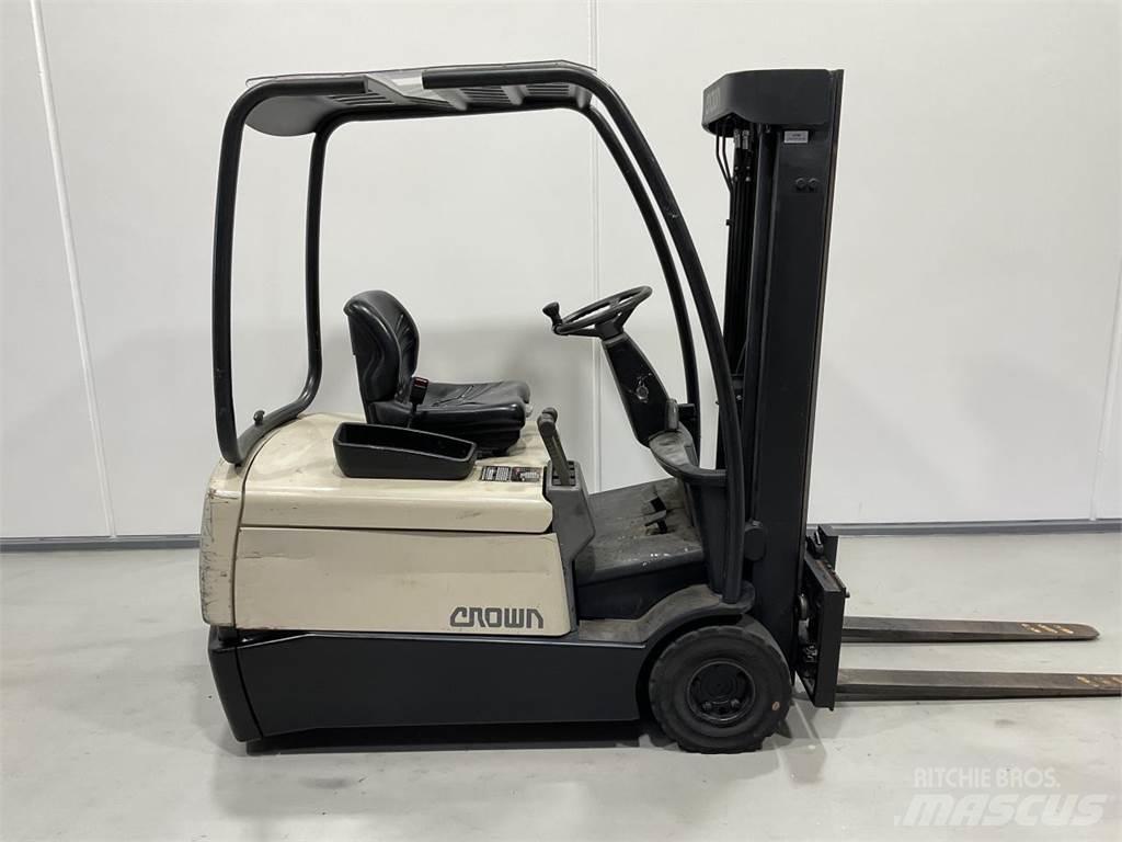 Crown SC3016-1,6 Elektro Stapler