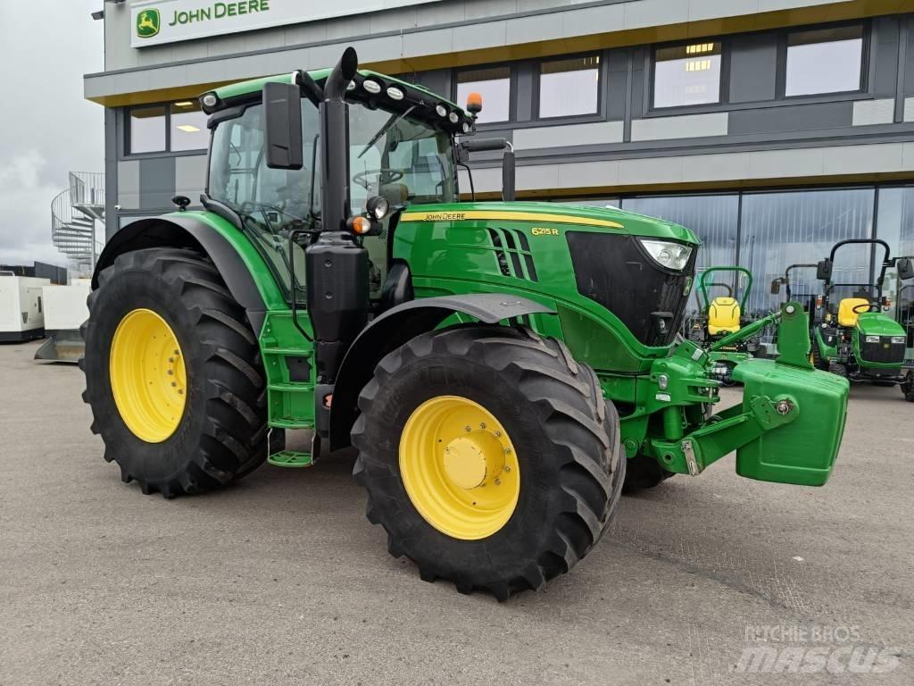 John Deere 6215 R Traktoren