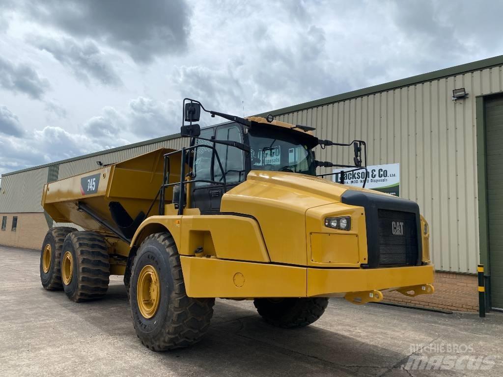 CAT 745 C Dumper - Knickgelenk