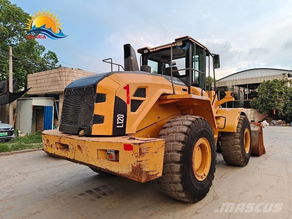Volvo L 120 Radlader
