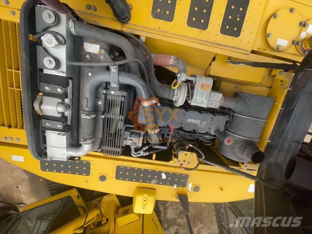 Komatsu PC 200-8 Raupenbagger