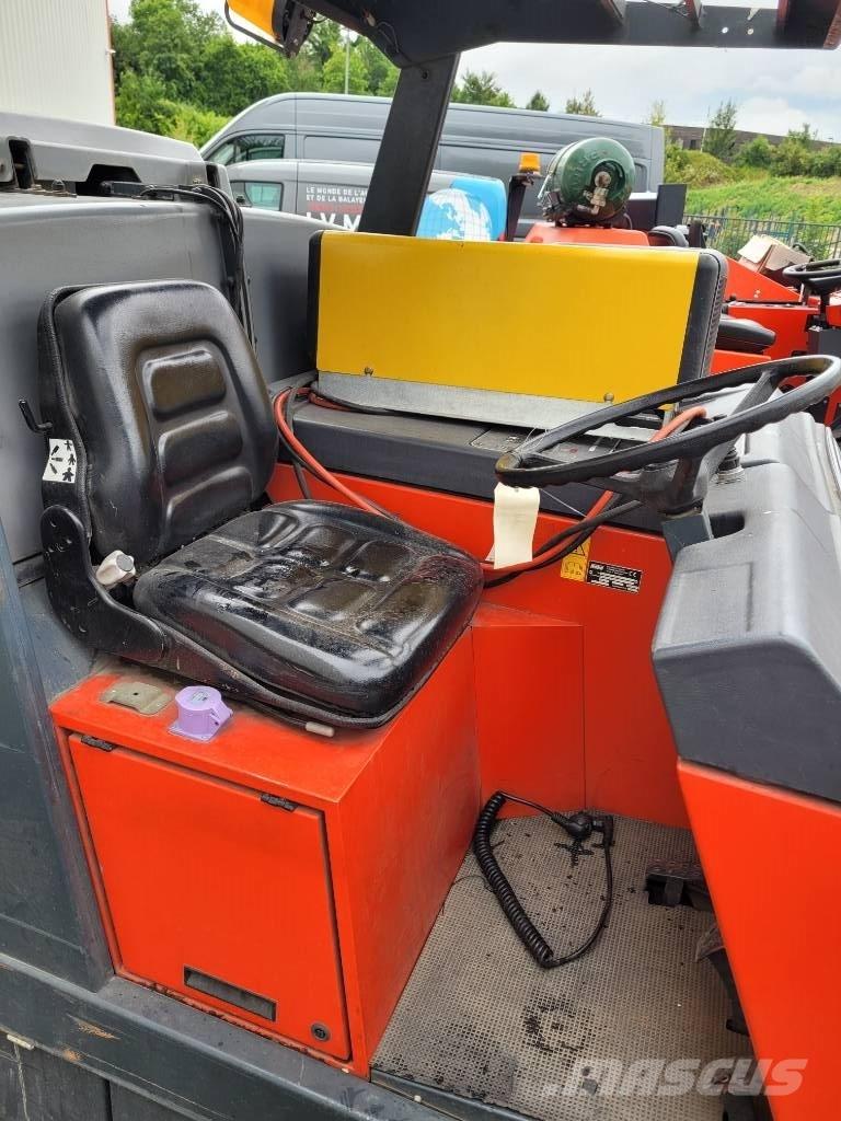 Hako 1500 B Kombi-Wischschrubber