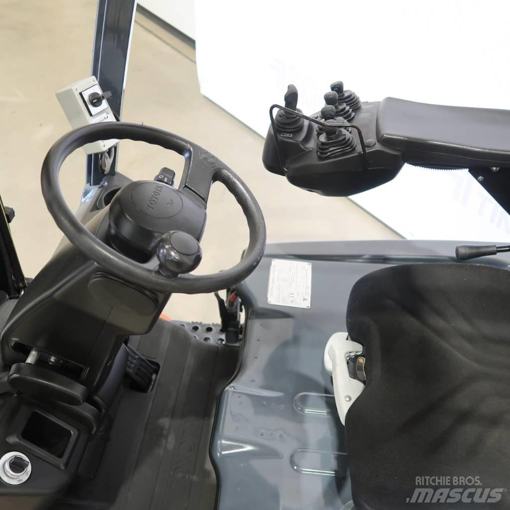 Toyota 8FBM20T Elektro Stapler