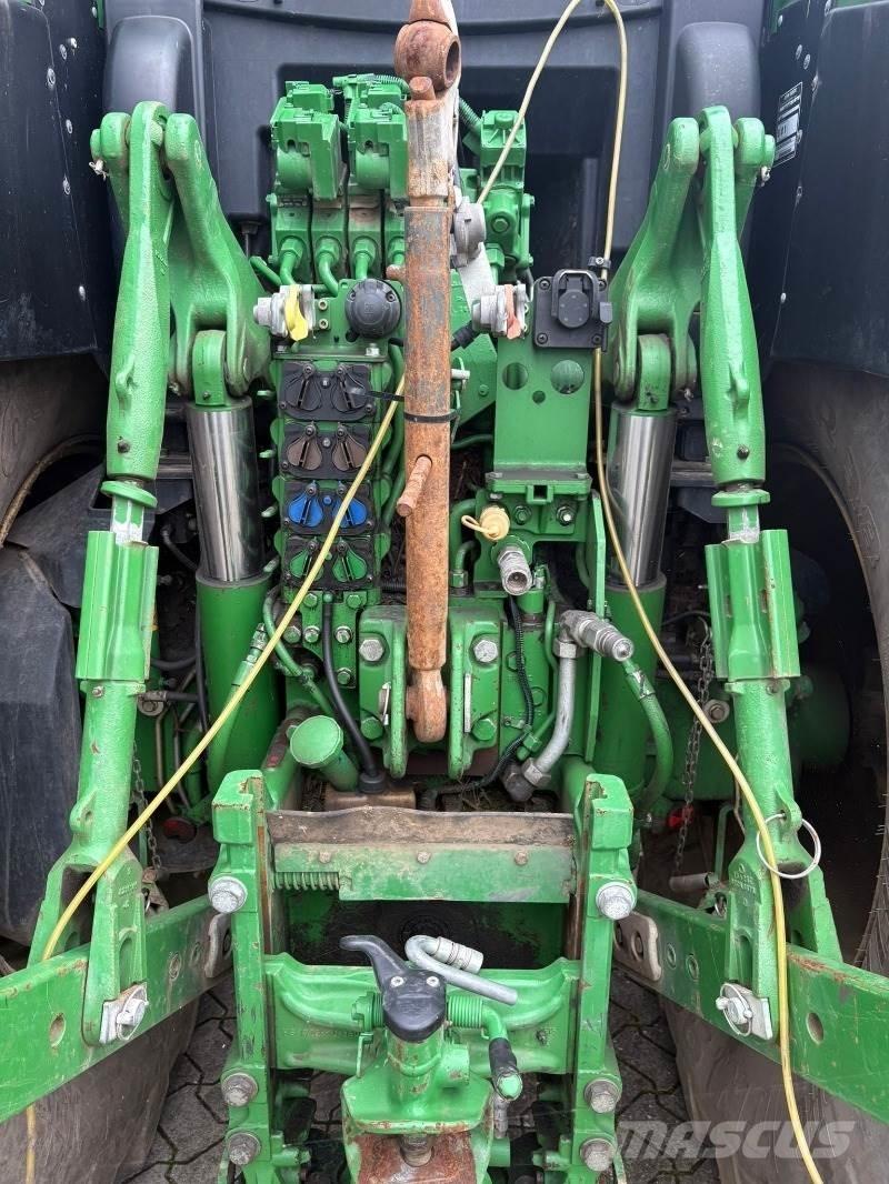 John Deere 6195R Traktoren