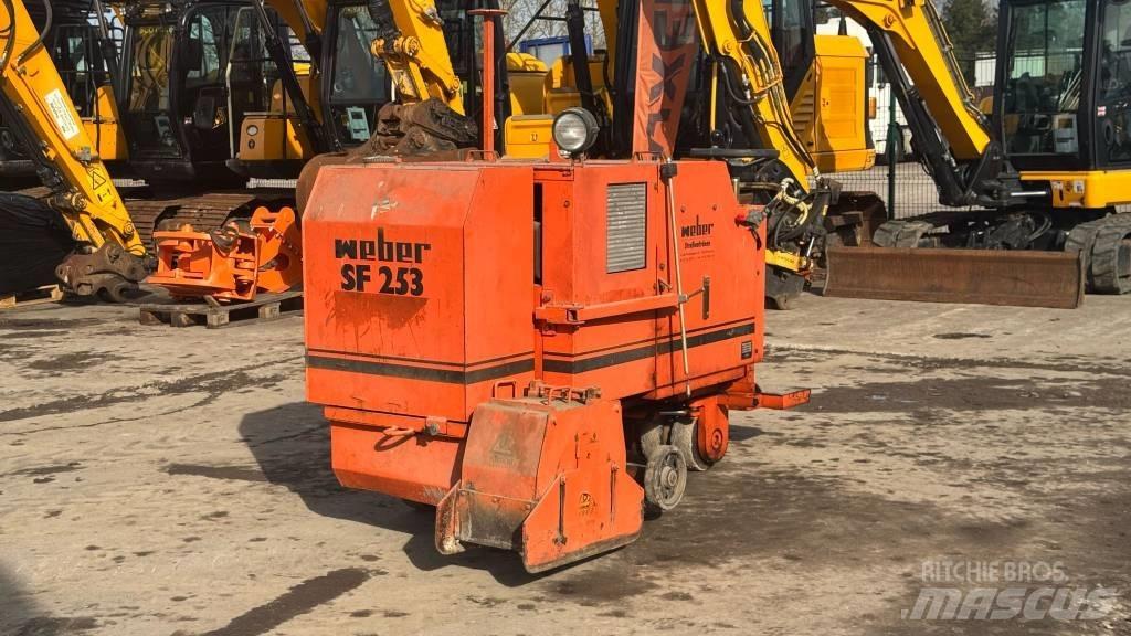 Weber SF253 Asphalt-Splitmaschinen