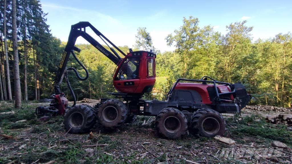 Komatsu 931 XC Harvester