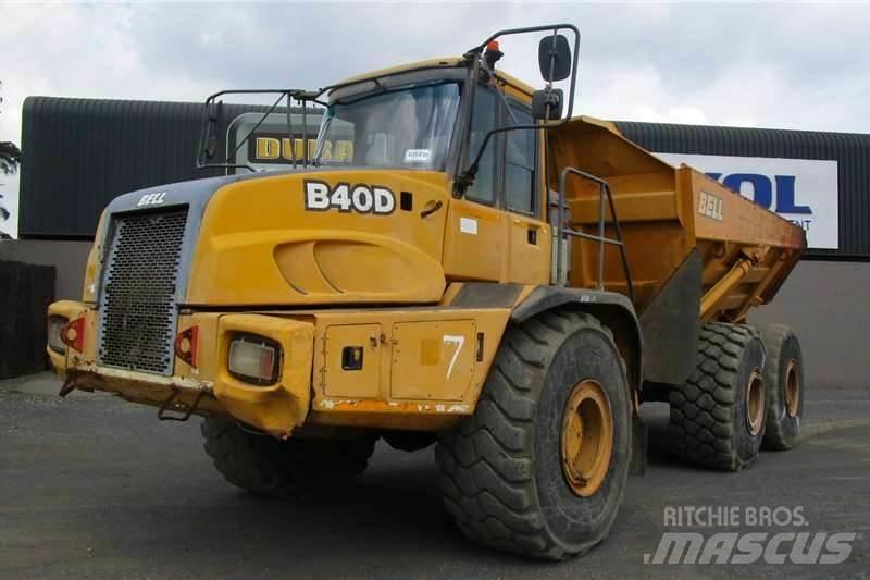 Bell B40D 6X6 Dumper - Knickgelenk