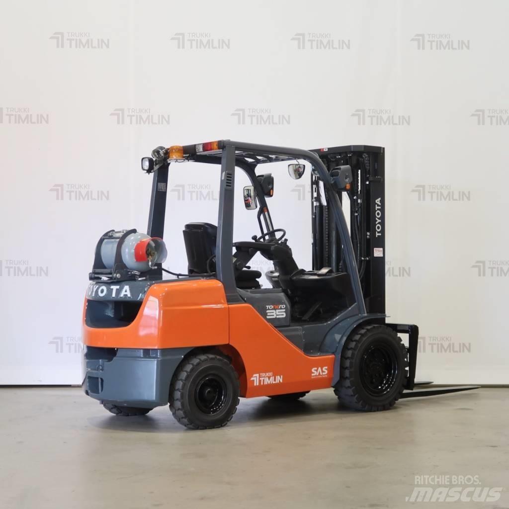 Toyota 02-8FGJF35 Gas Stapler