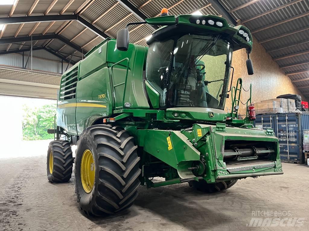 John Deere T670 Mähdrescher