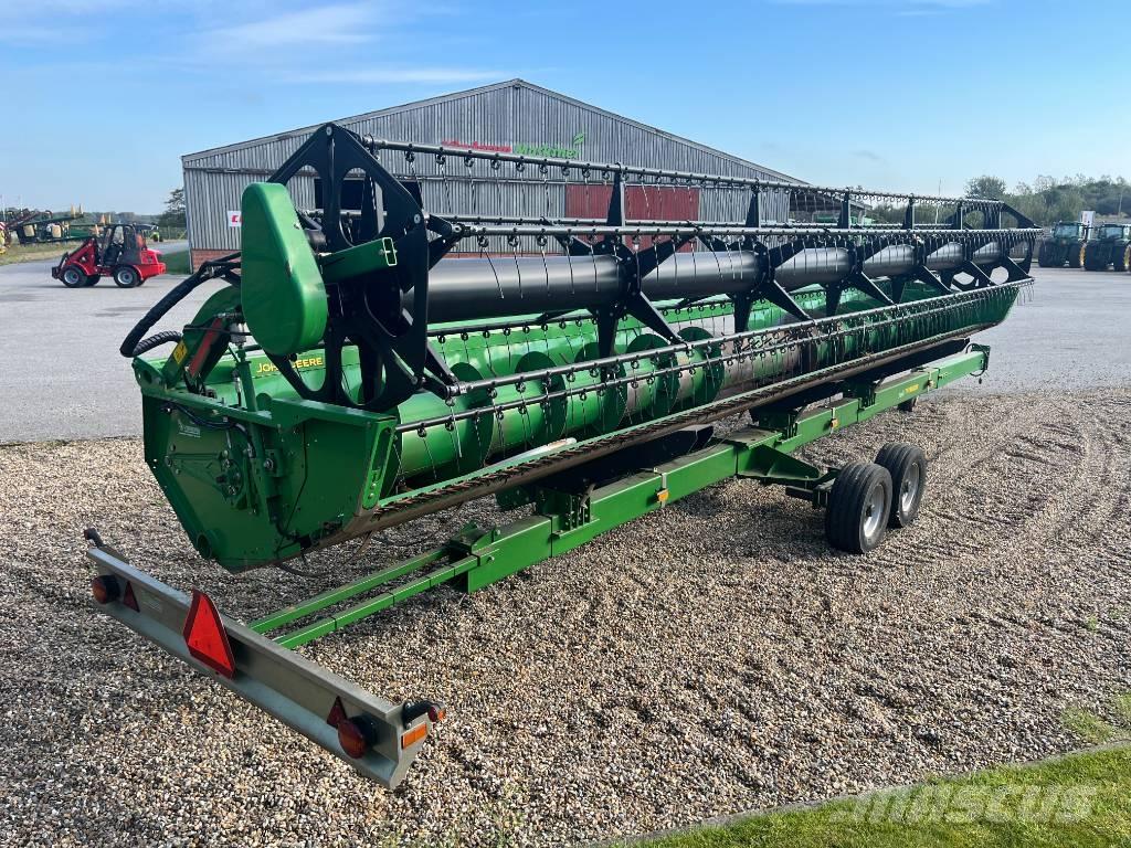 John Deere T670 Mähdrescher