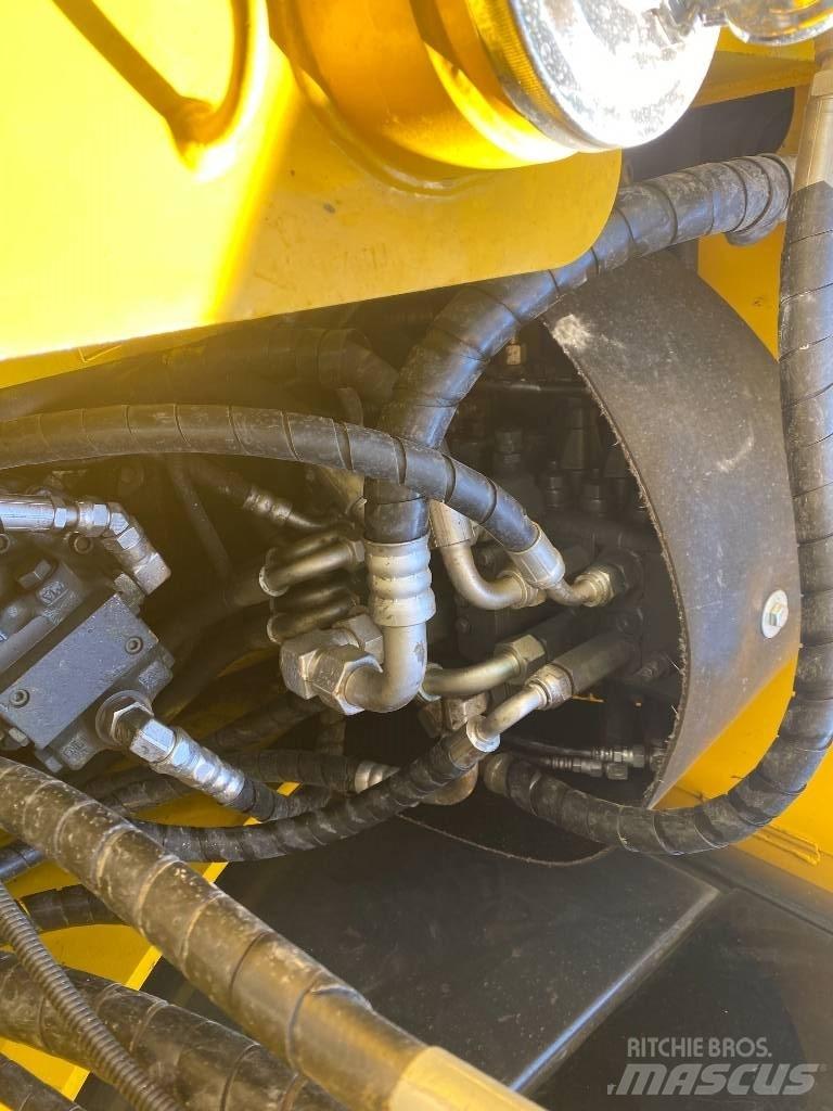 Komatsu 70-8 Raupenbagger