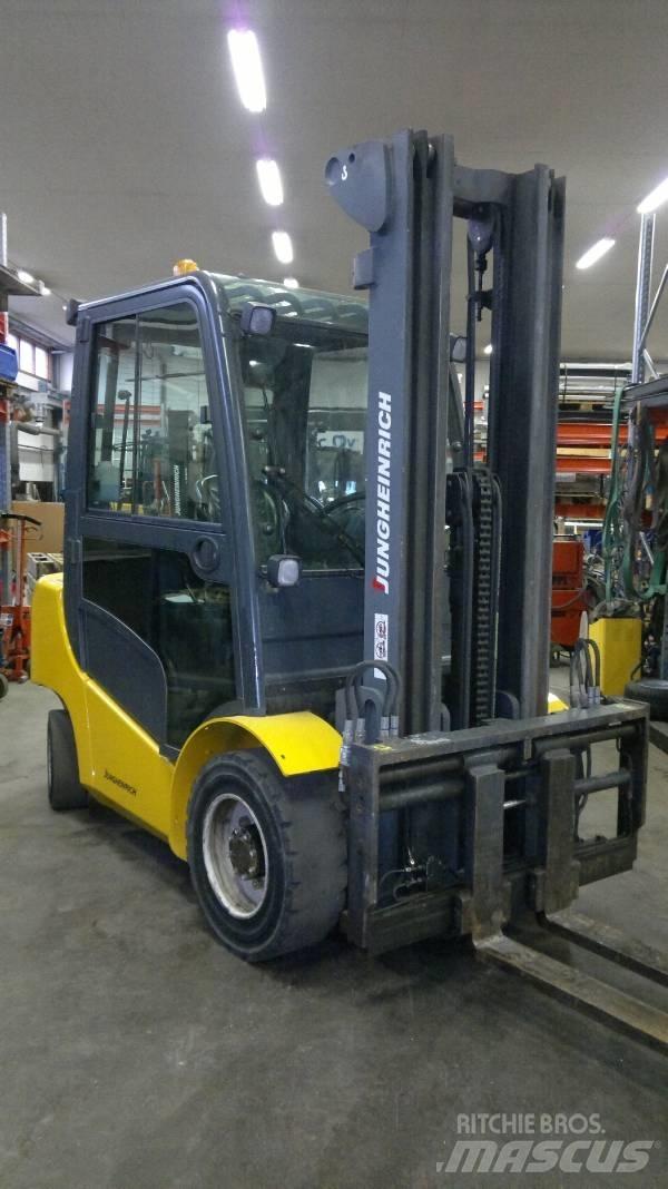 Jungheinrich DFG 430 Diesel Stapler