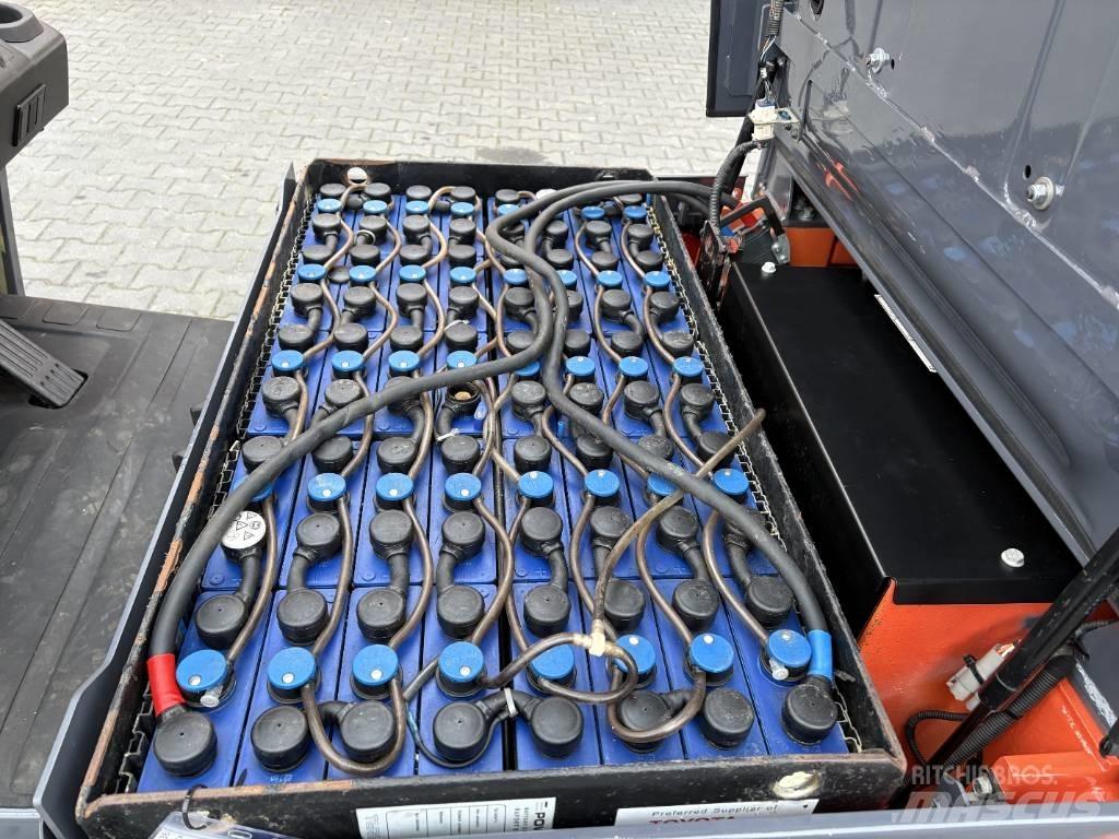 Toyota 8 FBMKT 20 Elektro Stapler