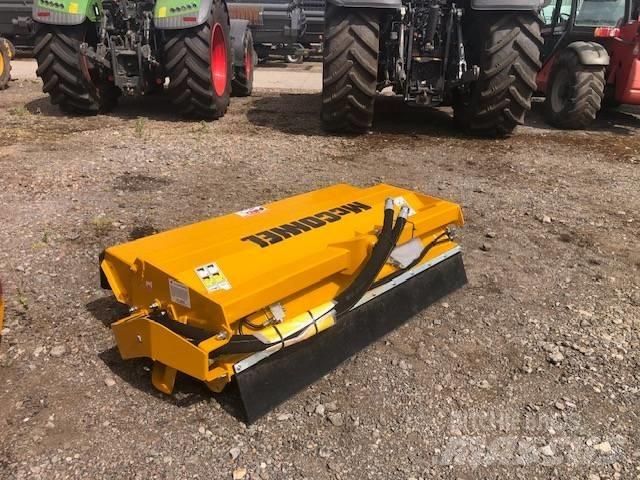 McConnel PA6567T Heckenschneider