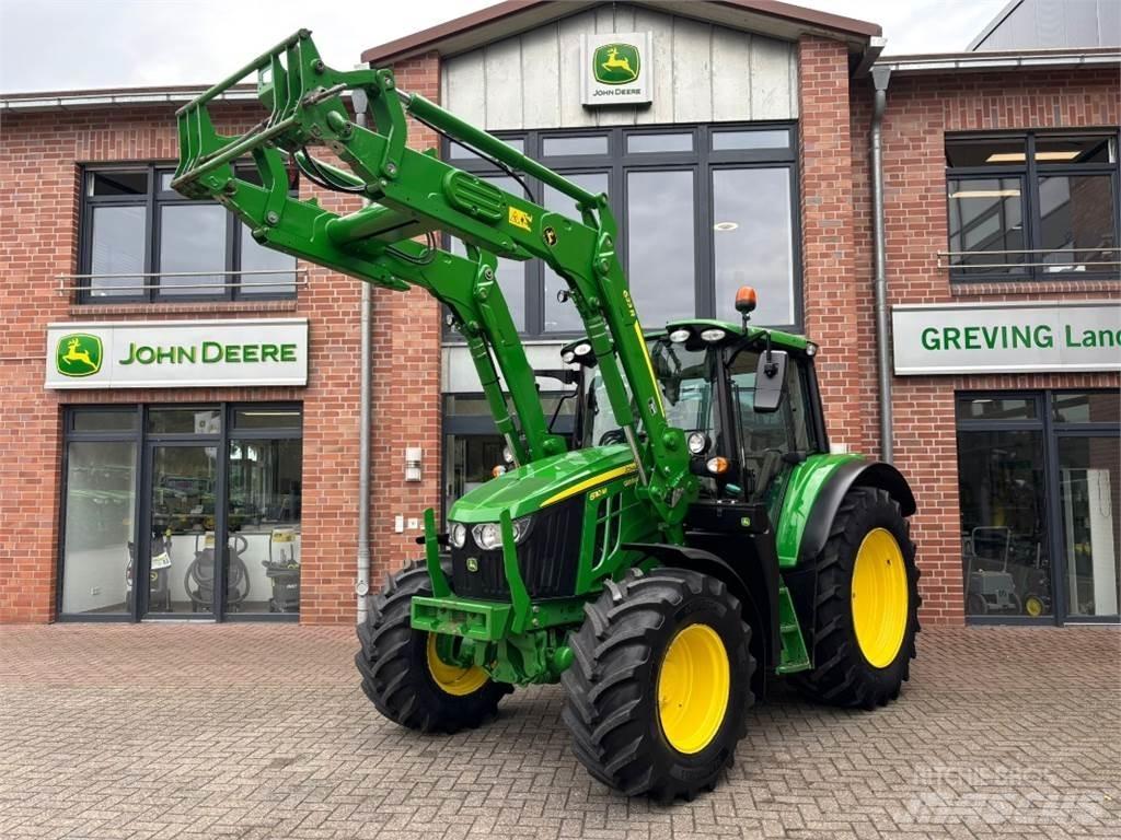 John Deere 6110M Traktoren
