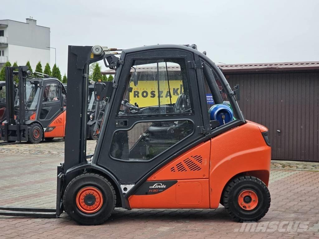Linde H30T-02 Gas Stapler