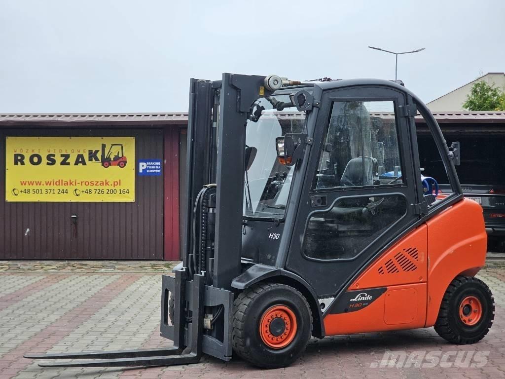 Linde H30T-02 Gas Stapler