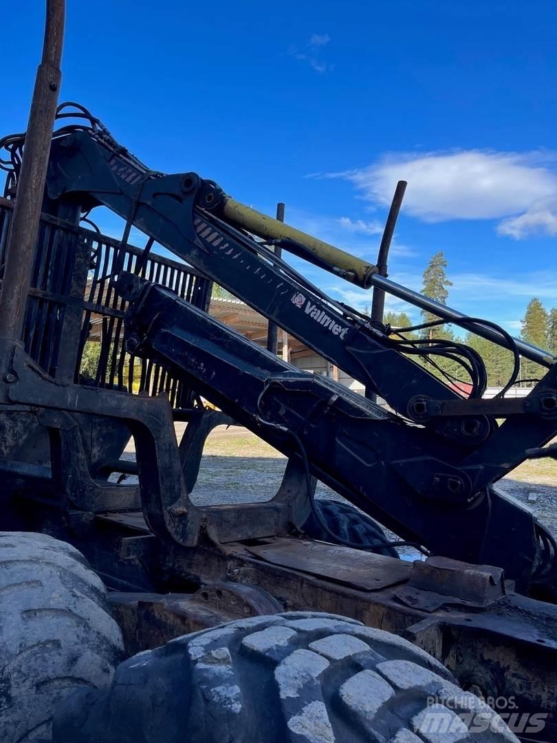 Komatsu 840TX Forwarder