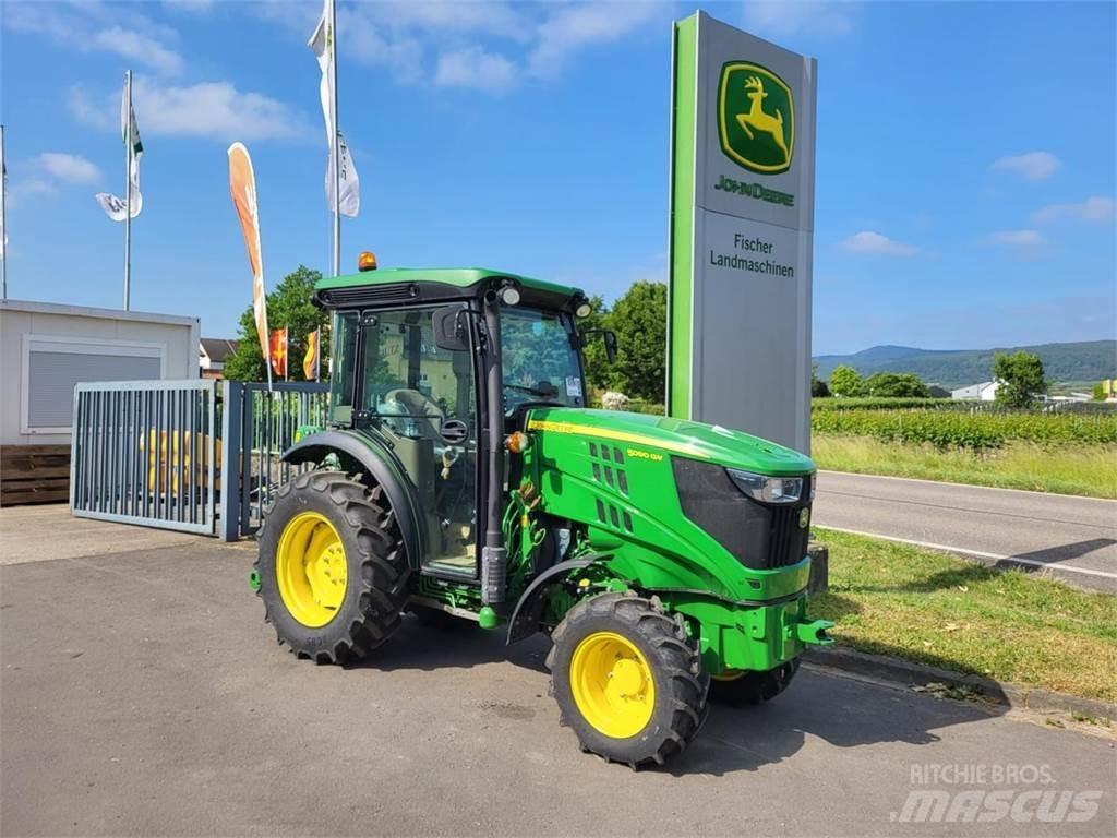 John Deere 5090GV Traktoren