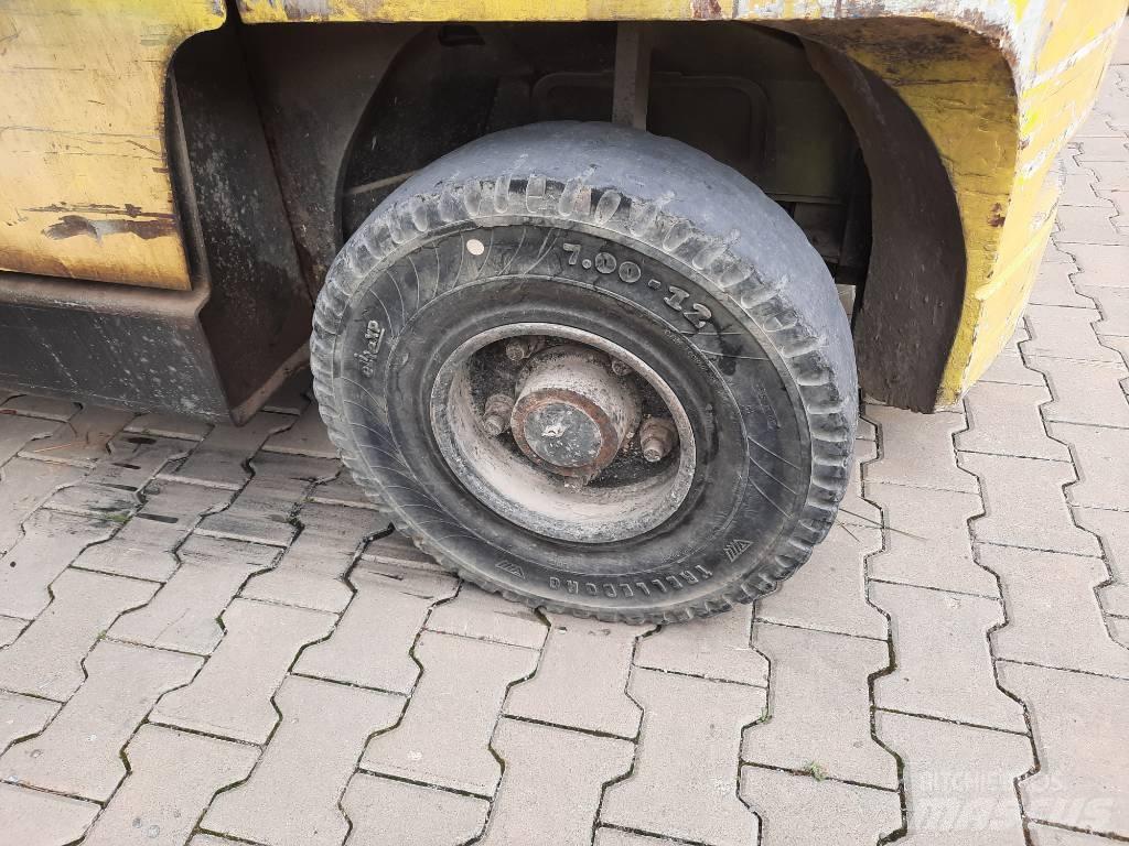 Hyster H4.50XM Diesel Stapler